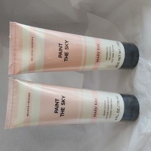 Mary Kay Paint The Sky Shower Gel and Body Lotion